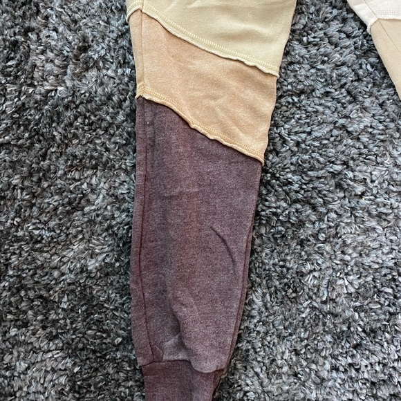 Sweatpants - Picture 3 of 5